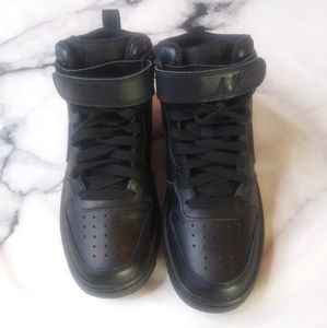 🆕Nike Triple Black Court Borough Mid 2 High Tops